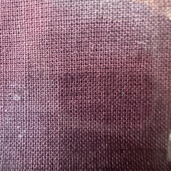 Crate & Barrel Marin 120" Merlot Red European Flax Linen Table Runner NEW - Picture 2 of 7